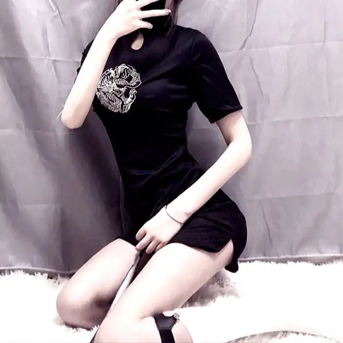 哥斯拉对黑多拉