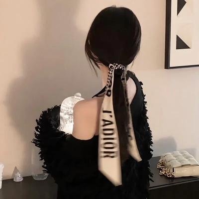 舒莎摇摇